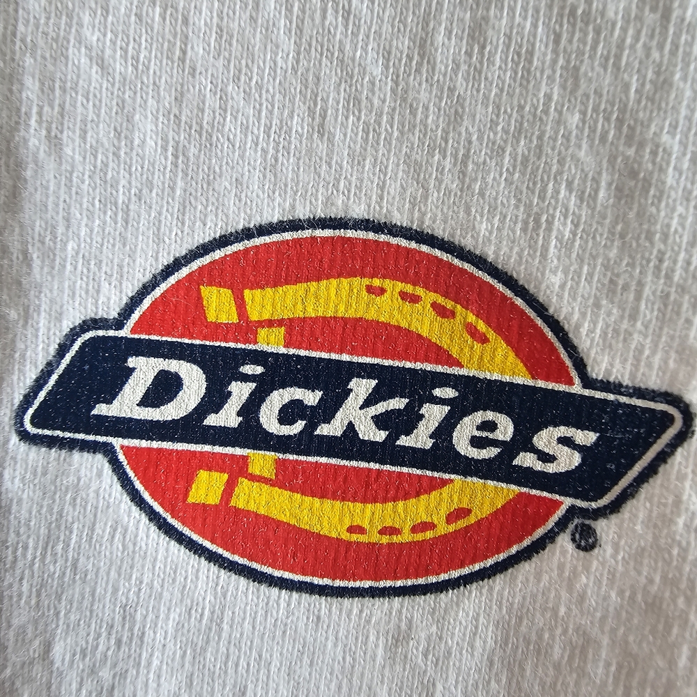 Dickies Men's Long Sleeve Logo Oversized Graphic Tee - Picture 7 of 11